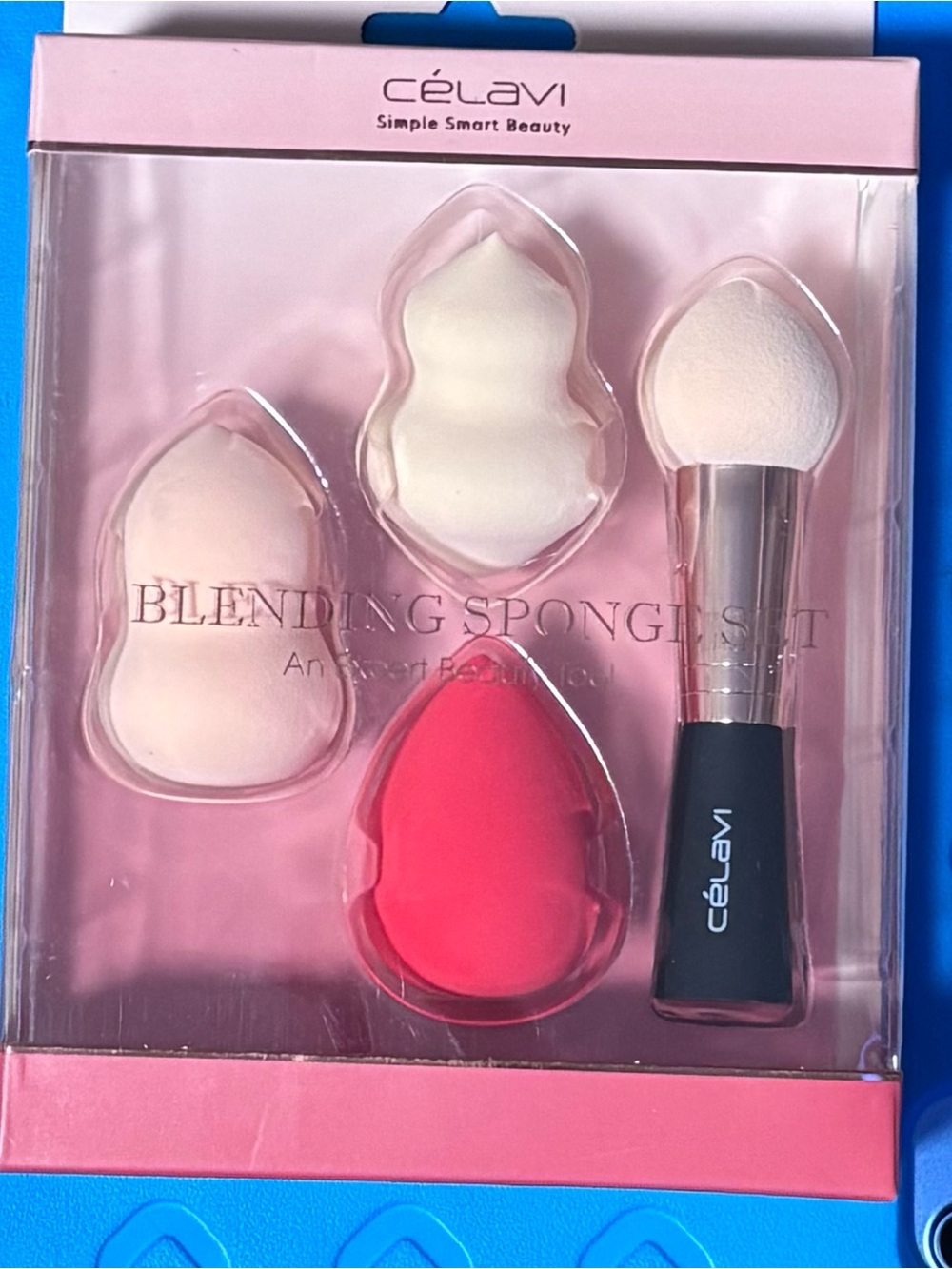 Célavi Pink & Red Blending Sponge Set with Brush
